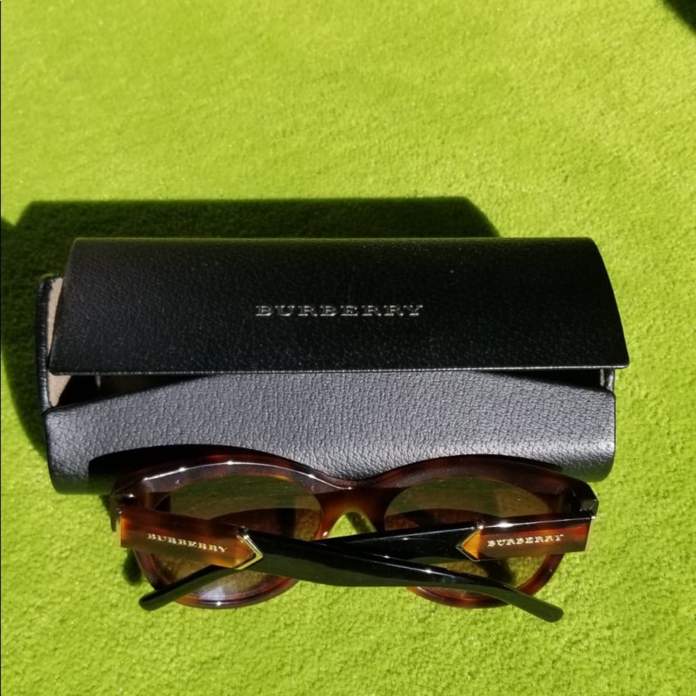 Burberry sunglasses